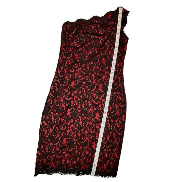 Tadashi Shoji Dress Red Embroidered Lace Sheath SZ 6 Whimsigoth Y2K Christmas - Picture 13 of 16